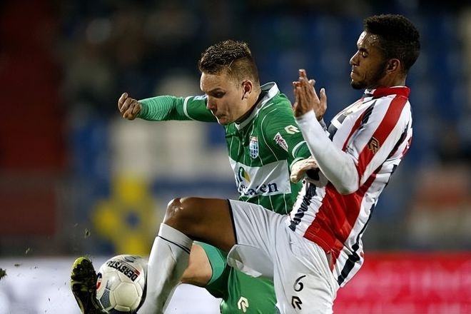 比分来到3 比分来到3